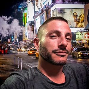 Meet your Posher, Blake